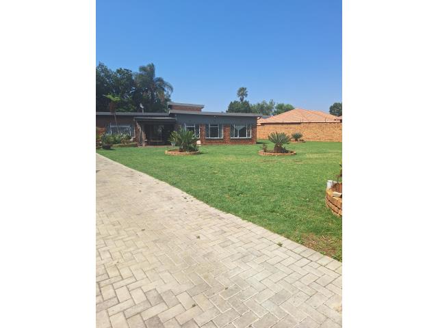 3 Bedroom House for sale in Brackenhurst