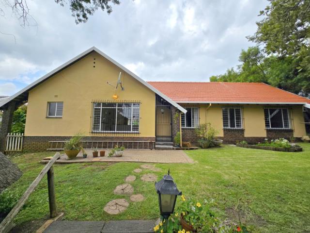 3 Bedroom House for sale in Linmeyer
