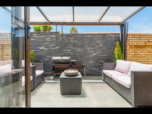 3 Bedroom Cluster for sale in New Redruth