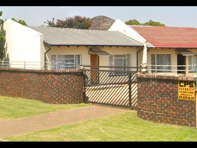 1 Bedroom Garden Cottage to let in Mayberry Park