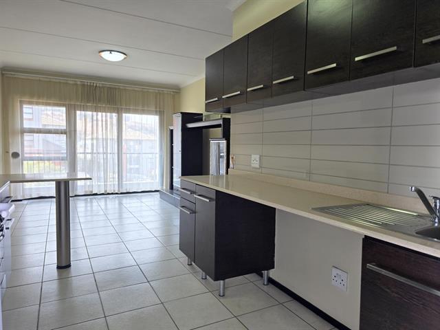 2 Bedroom Townhouse to let in Oakdene