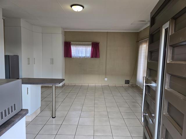 1 Bedroom Garden Cottage to let in Mayberry Park