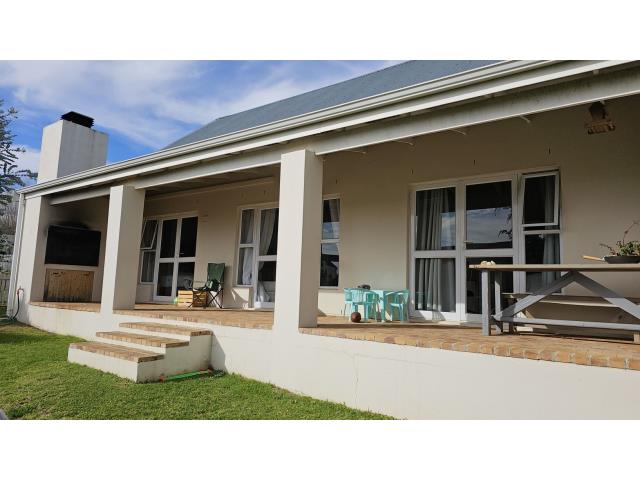 3 Bedroom House for sale in Diemersfontein Wine and Country Estate
