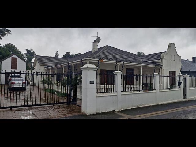 3 Bedroom House to let in Paarl Central