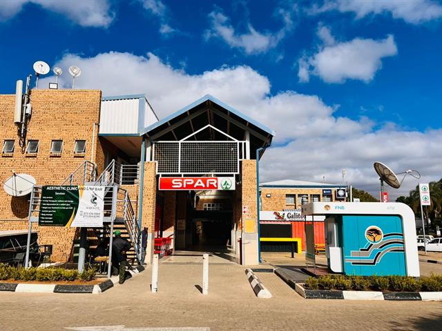 31m² Office space to let in Flora Park