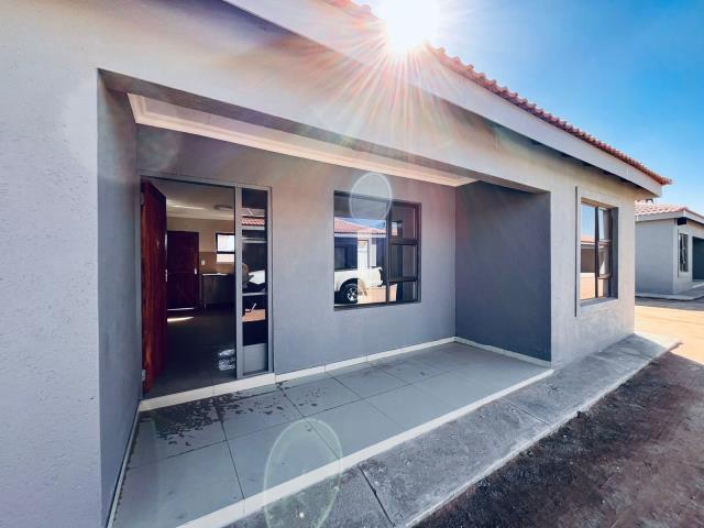 2 Bedroom Townhouse to let in Mankweng