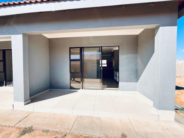 Bachelor apartment to let in Mankweng