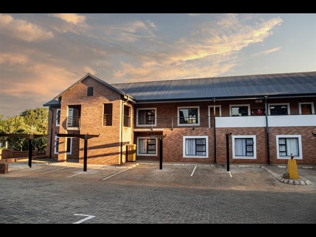 2 Bedroom Townhouse to let in Arborpark