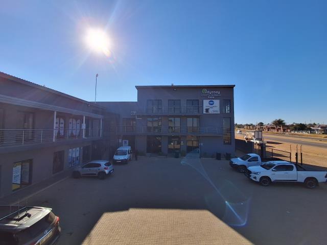 to let in Mankweng