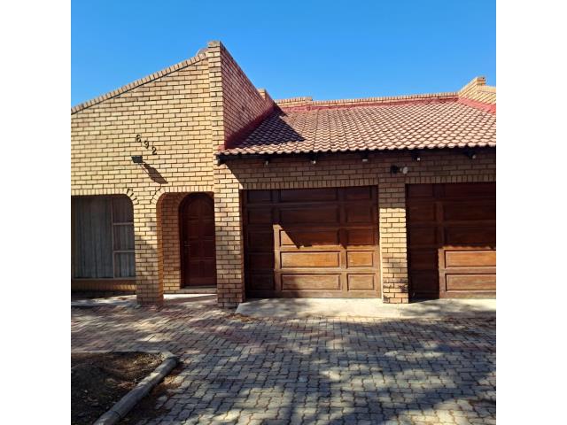 3 Bedroom House for sale in Seshego E