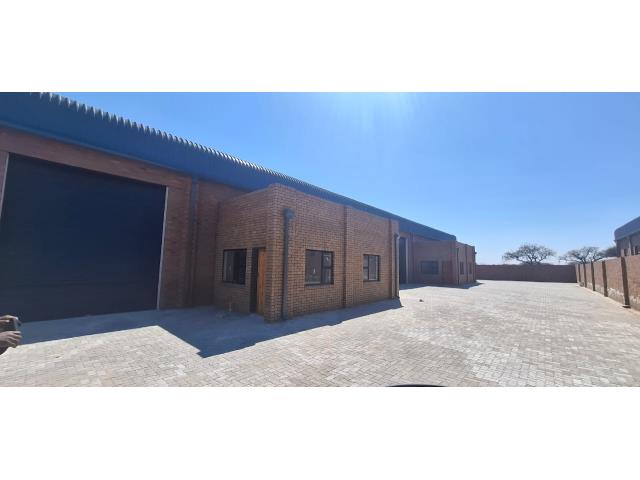 to let in Magna Via Industrial