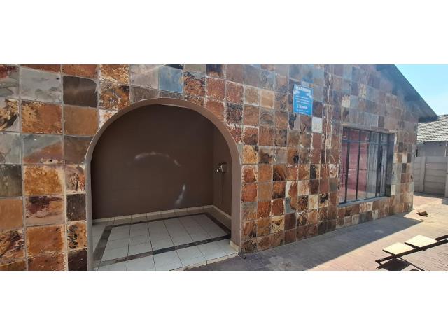 347m² Commercial space to let in Polokwane Central