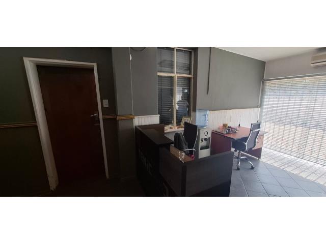 445m² Office space to let in Polokwane Central