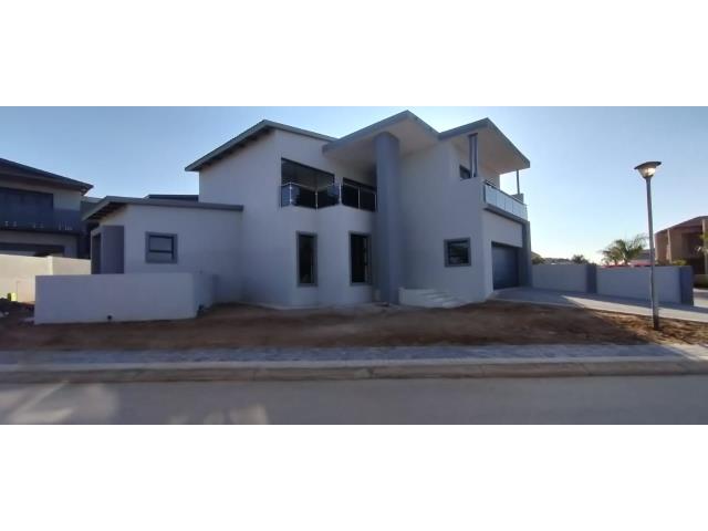 3 Bedroom House for sale in Bendor