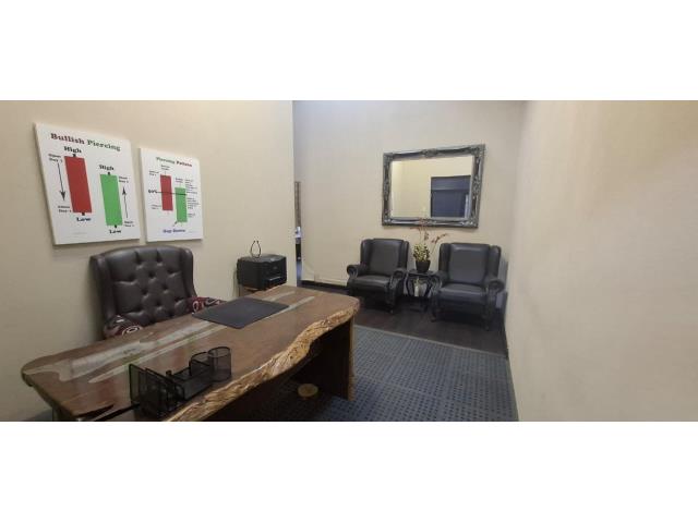 161.9m² Office space to let in Polokwane Central