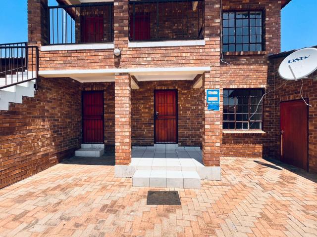 3 Bedroom Townhouse to let in Bendor