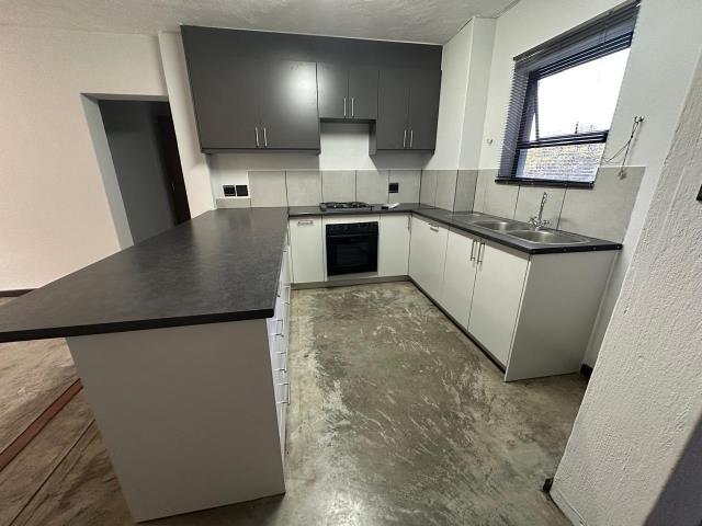 2 Bedroom Apartment to let in Hoedspruit