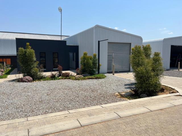 160m² Office space to let in Hoedspruit