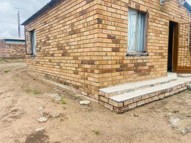 2 Bedroom House to let in Seshego A