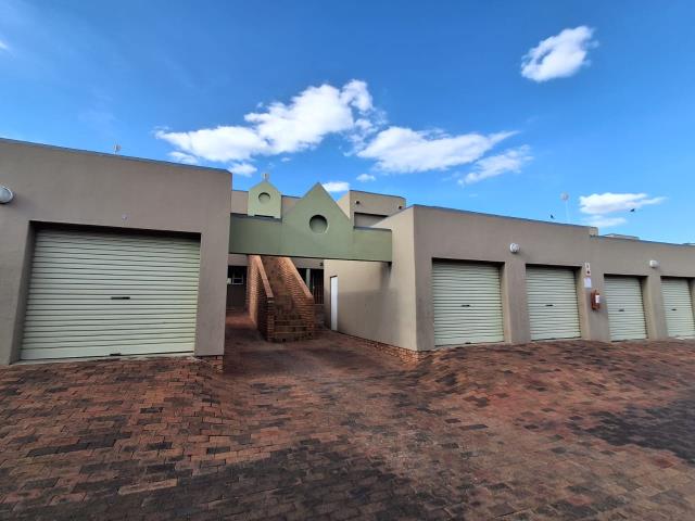 2 Bedroom Townhouse to let in Fauna Park