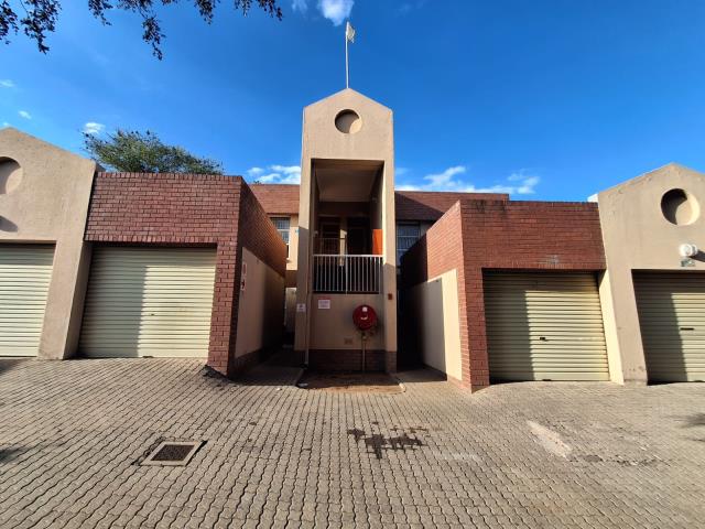 2 Bedroom Townhouse to let in Fauna Park