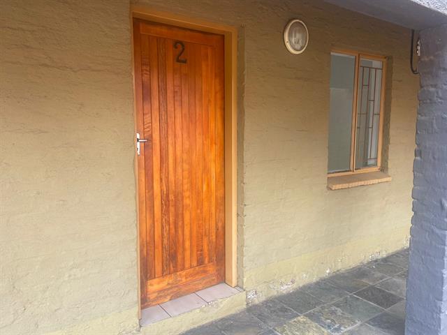 Bachelor apartment to let in Annadale