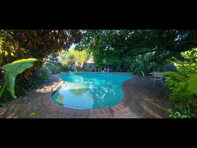 5 Bedroom House for sale in Phalaborwa