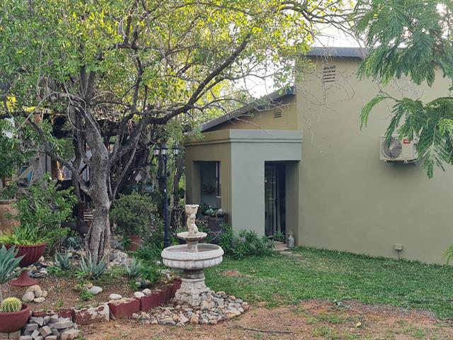 3 Bedroom House for sale in Hoedspruit Rural