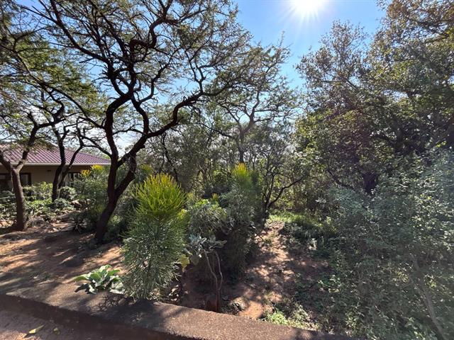 4 Bedroom House for sale in Kampersrus