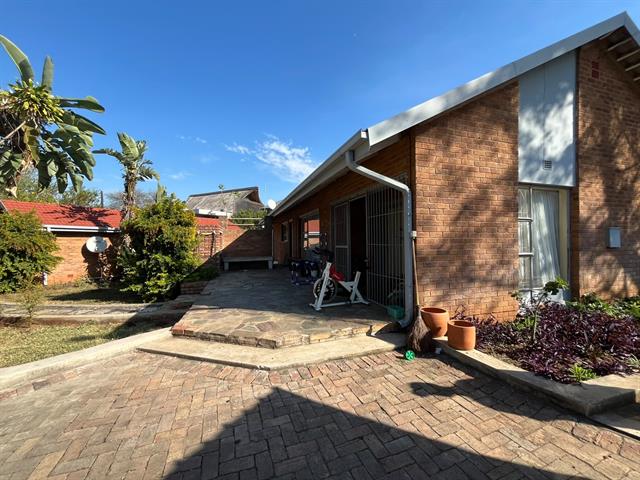3 Bedroom House to let in Hoedspruit