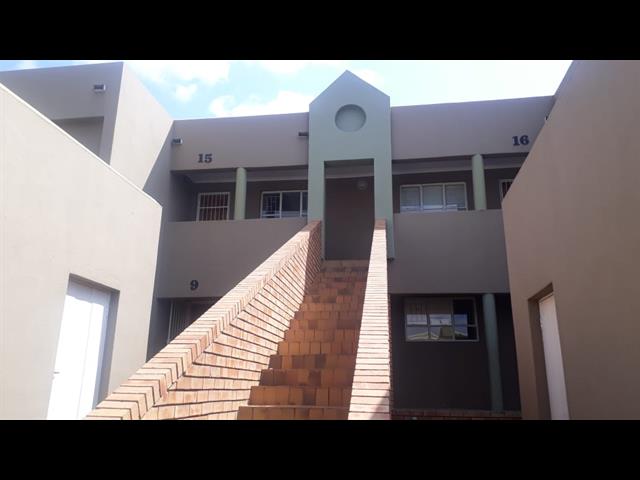 2 Bedroom Townhouse to let in Fauna Park