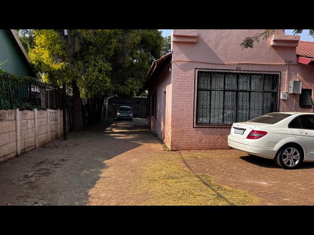 11 Bedroom House for sale in Rustenburg Central