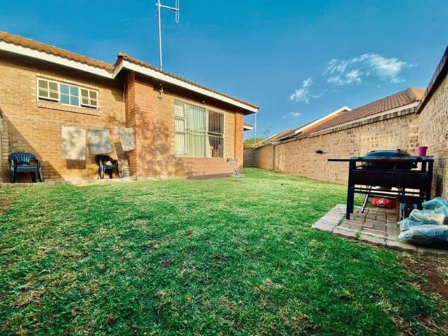 2 Bedroom Simplex for sale in Bendor Ridge