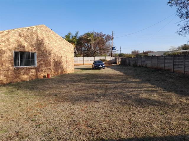 1.2  ha Smallholding for sale in Mooinooi