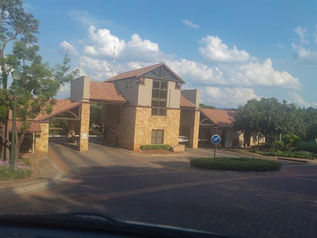 4 Bedroom House to let in Cashan