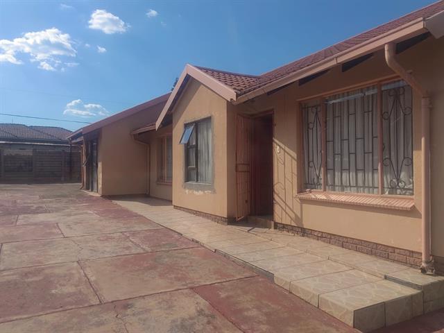 3 Bedroom House to let in Geelhoutpark