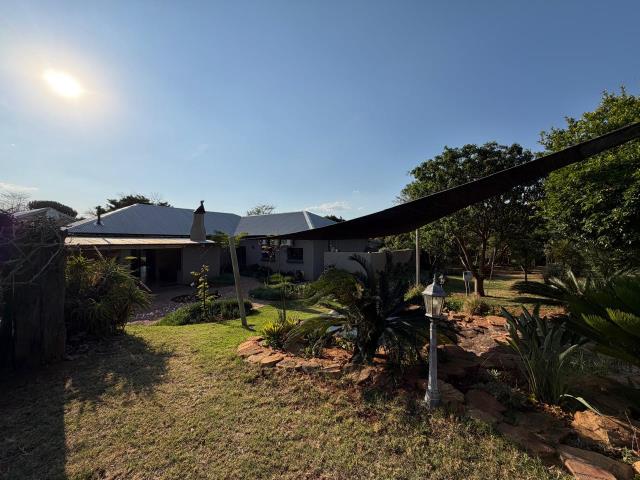 3 Bedroom House for sale in Zilkaatsnek AH