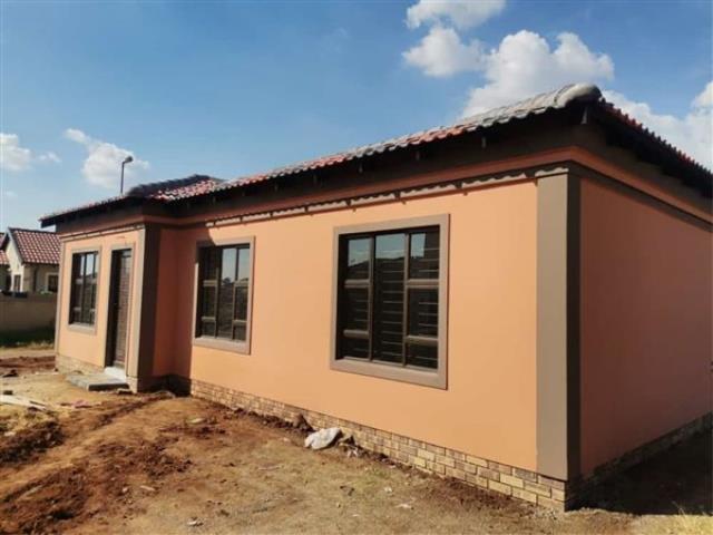 3 Bedroom House for sale in Vanderbijlpark CE7