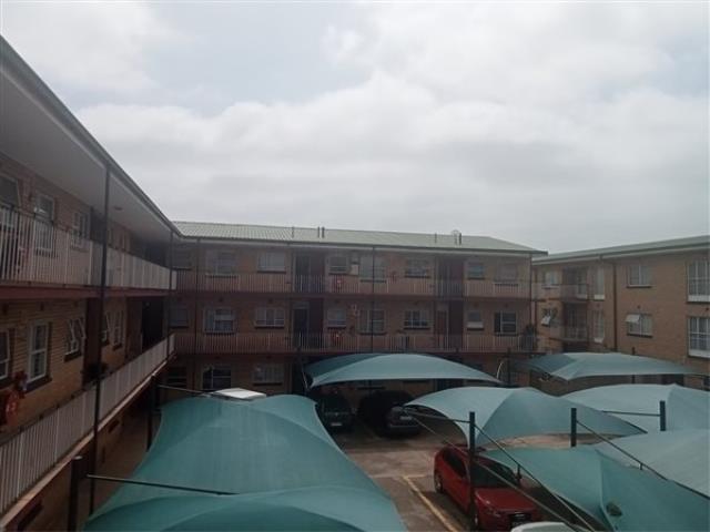 2 Bedroom Apartment for sale in Vanderbijlpark CE 2