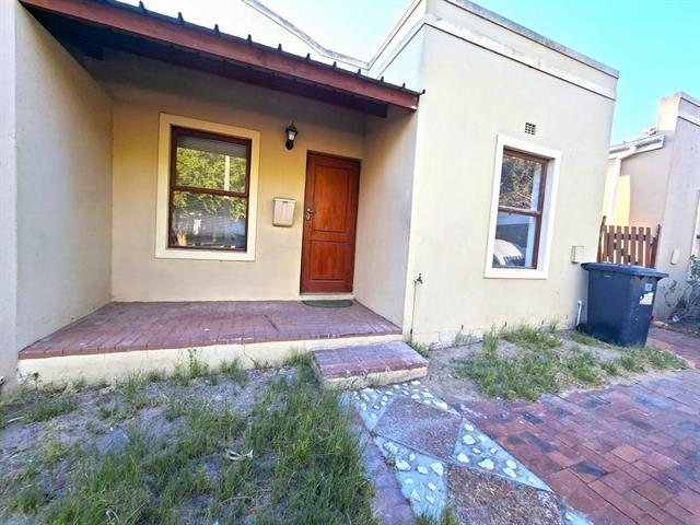 2 Bedroom House to let in Bardale Village