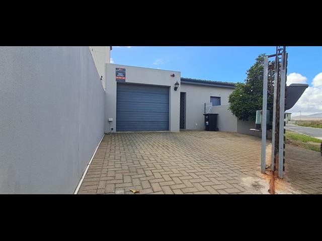 3 Bedroom House to let in Parklands