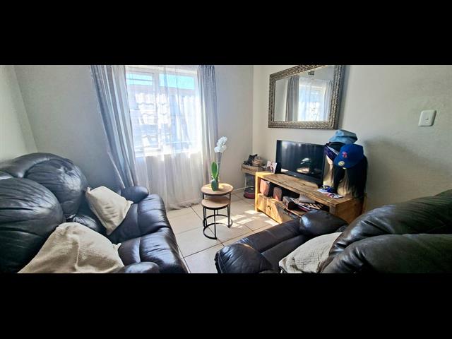 2 Bedroom Apartment to let in Highbury