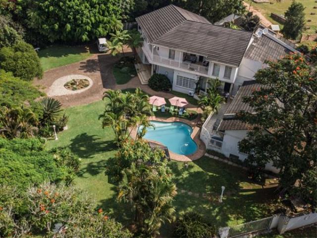 11 Bedroom House for sale in White River Central