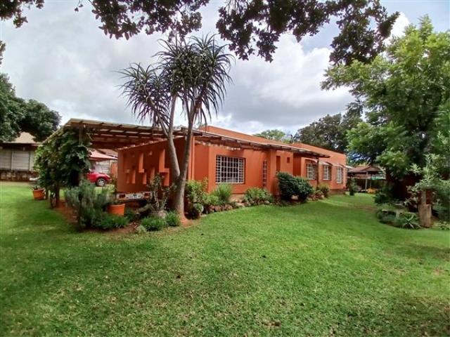 3 Bedroom House for sale in Kingsview