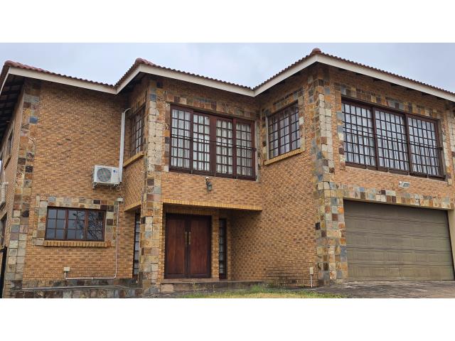 3 Bedroom House for sale in Colts Hill