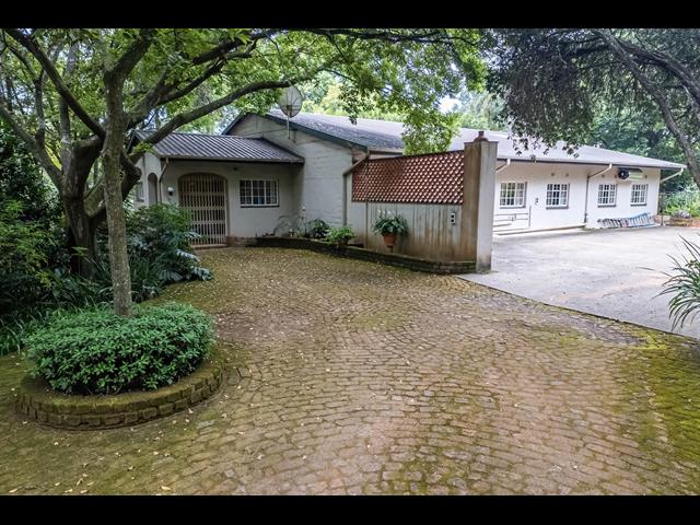 9.47  ha Lifestyle Farm for sale in White River AH