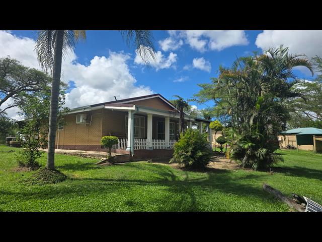 2.5  ha Agricultural Holding for sale in White River Rural