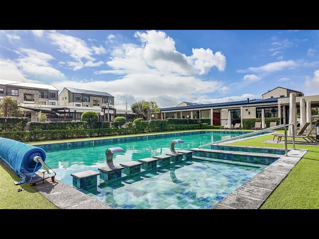1 Bedroom Apartment for sale in Sandown