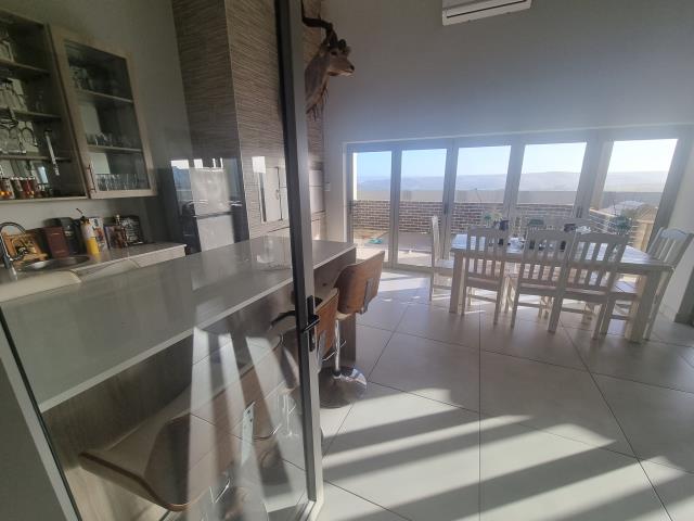 4 Bedroom House for sale in Monte Christo