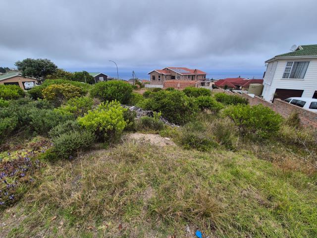 Land for sale in Dana Bay